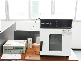 電熱恒溫干燥箱